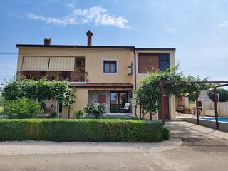 Apartment Alba Kanfanar